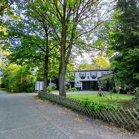 Am Dorfpark * Bispingen